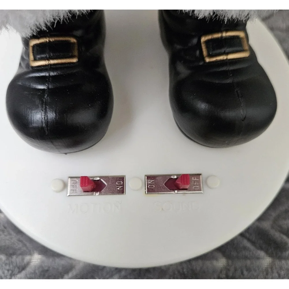 Vintage‎ Christmas Holiday Animated Motion Display Musical Light Up Santa Figure